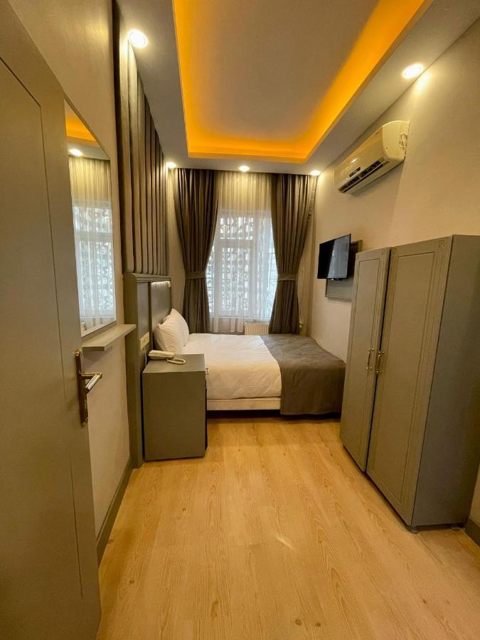 Crowned Plus Hotel Istanbul Bagian luar foto