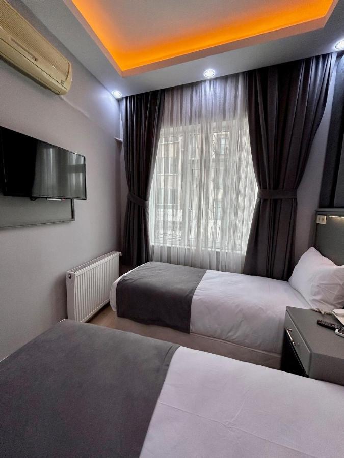 Crowned Plus Hotel Istanbul Bagian luar foto