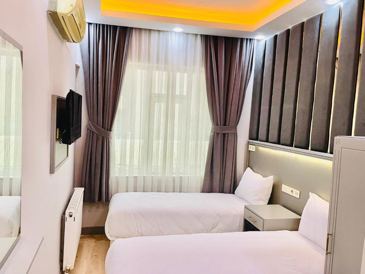 Crowned Plus Hotel Istanbul Bagian luar foto