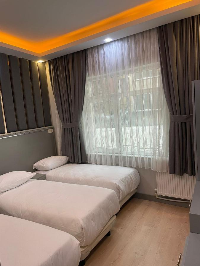 Crowned Plus Hotel Istanbul Bagian luar foto