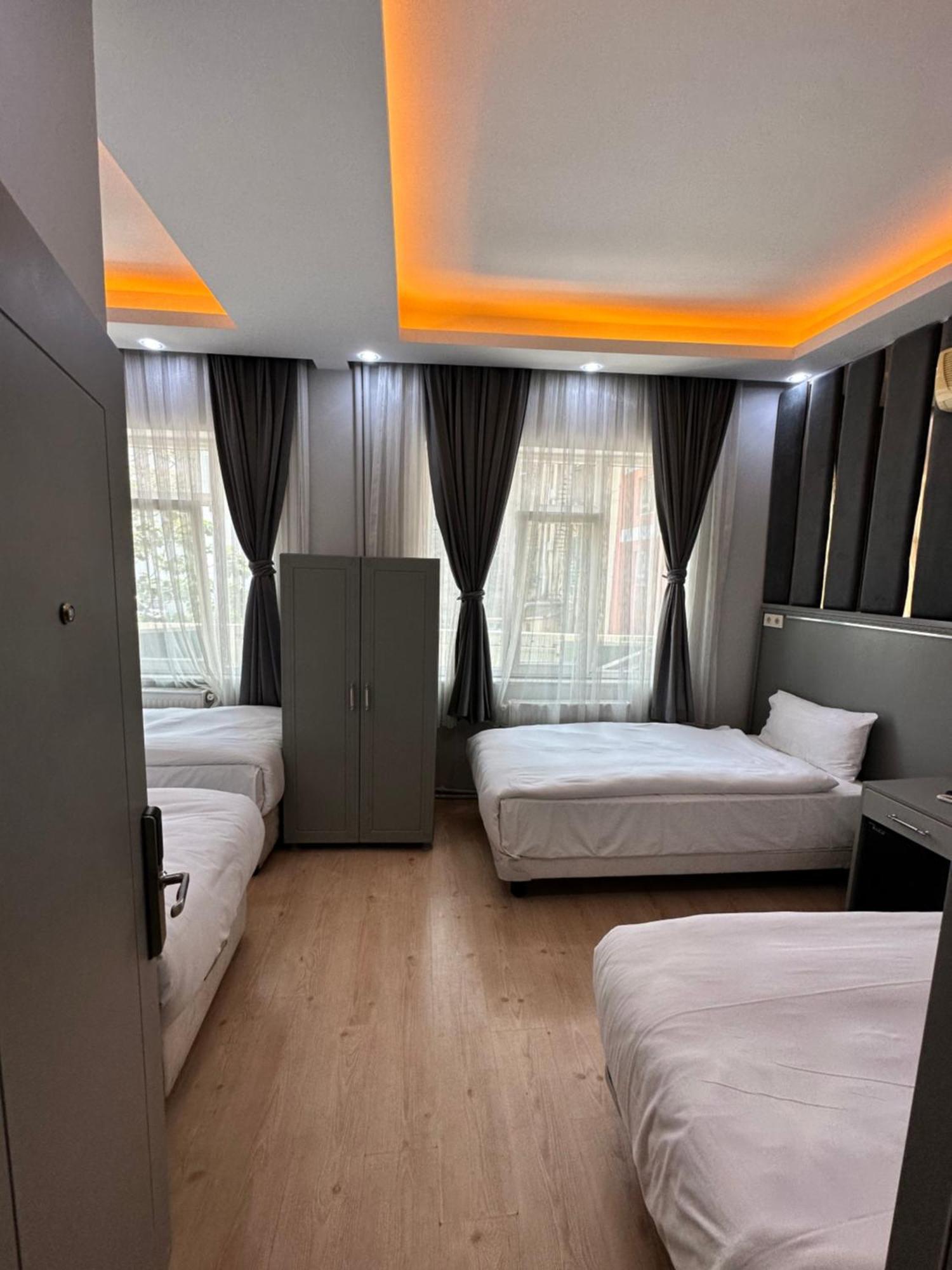 Crowned Plus Hotel Istanbul Bagian luar foto